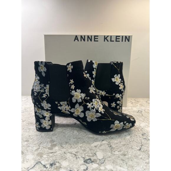 Anne Klein Gorgia Floral Ankle Booties w Block Heels Black Silver Size 8.5 M JL - Picture 1 of 9